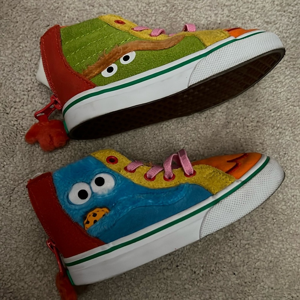 Sesame Street x vans